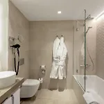 Hotel Nh Collection Bavaria 4*