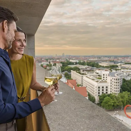 Hotel Nh Collection Bavaria 4*