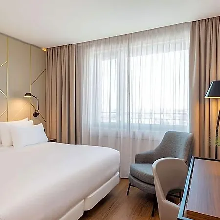 Nh Collection Bavaria Hotel 4*